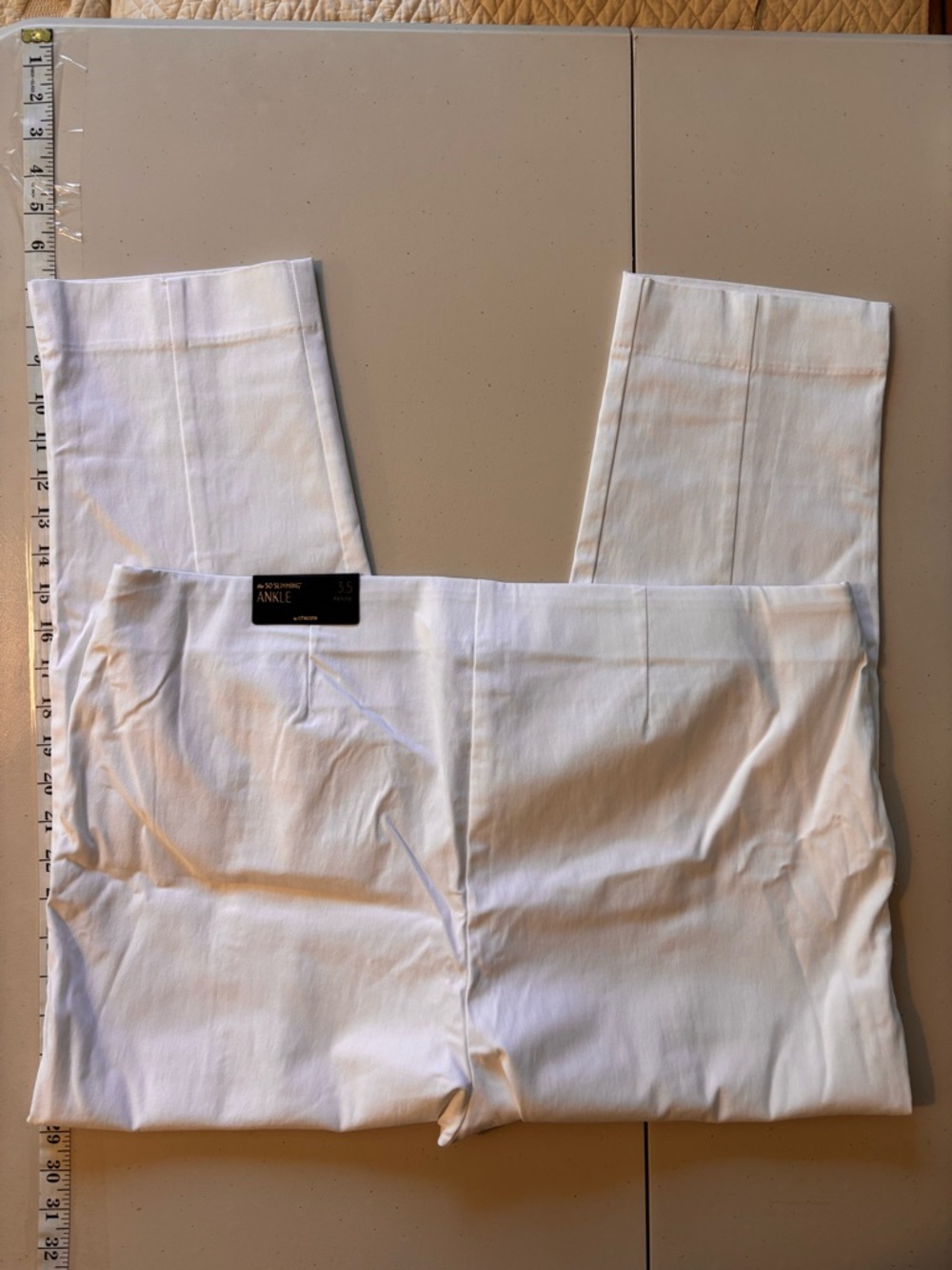 Chicos So Slimming Ankle White Pull On Pants Size 3.5 Petite Event Office Travel - Picture 2 of 10